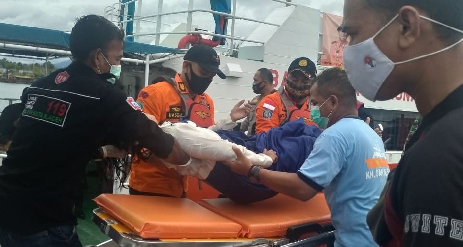Diduga Idap Penyakit, Perempuan Asal Sabang Nekat Terjun ke Laut di Ulee Lheue